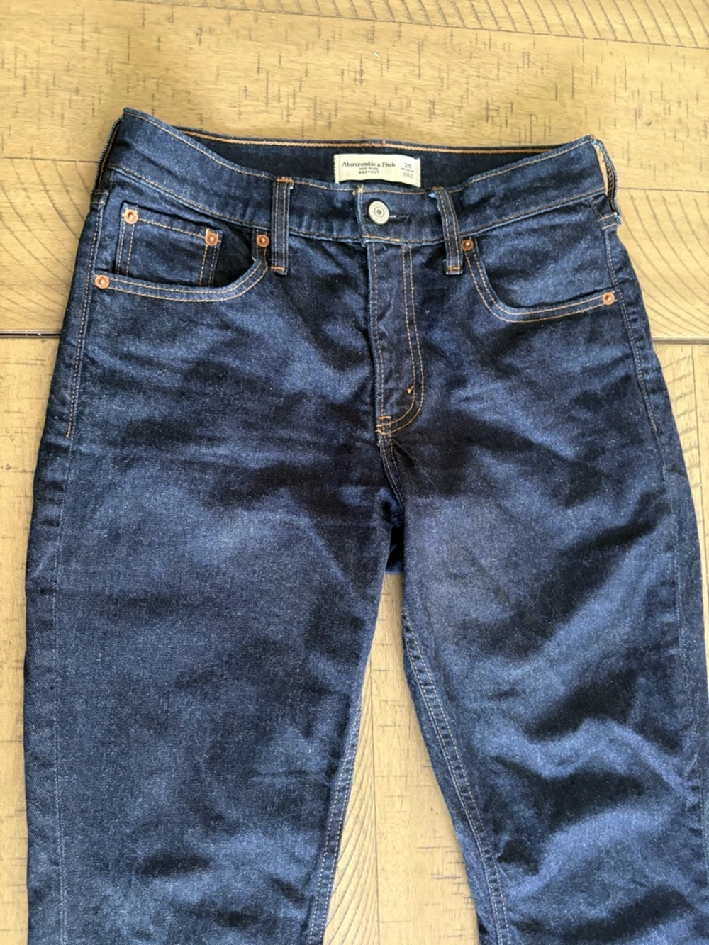 Like New Abercrombie & Fitch Women's Dark Wash Mid Rise Boot Cut Blue Jeans - Picture 4 of 9